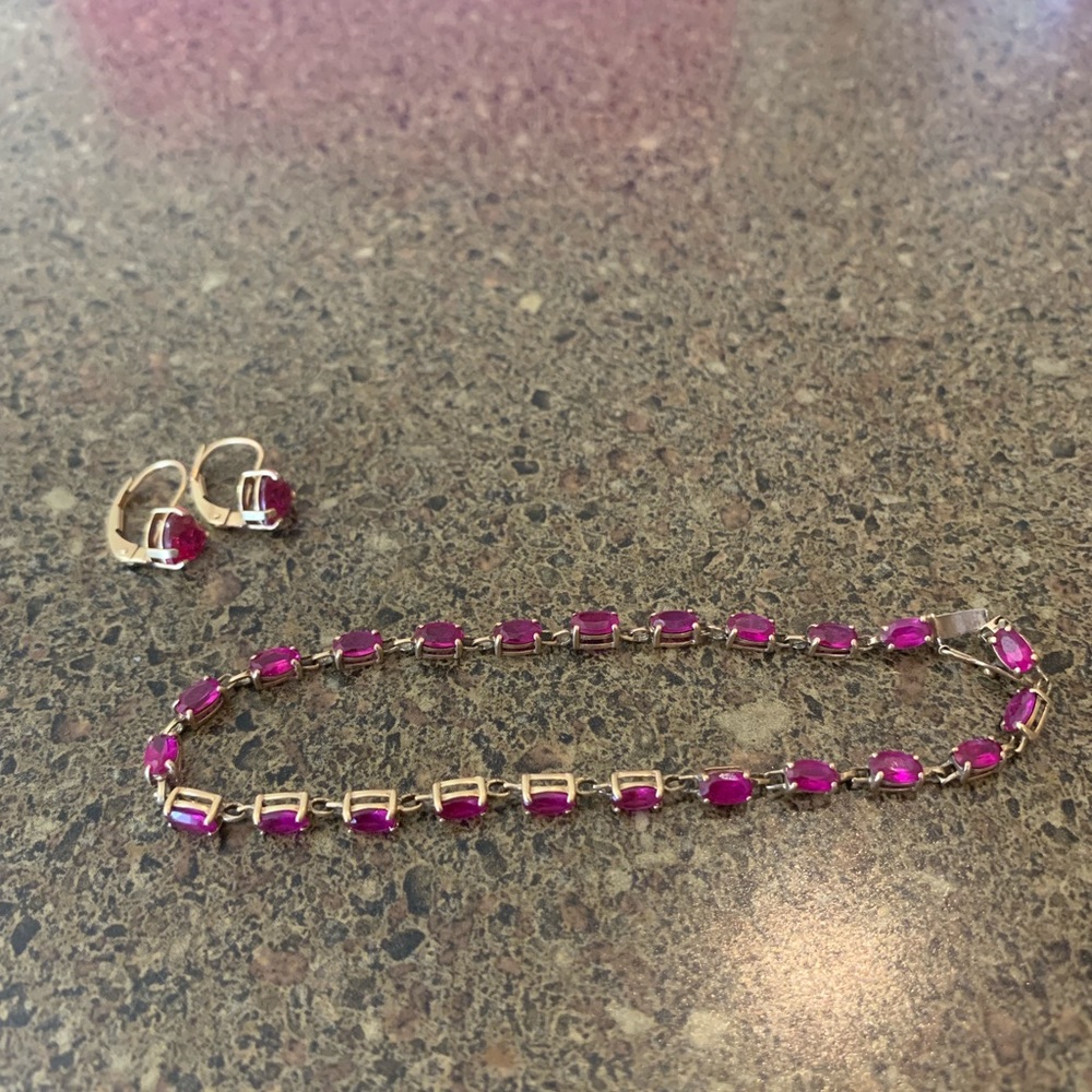 Ruby bracelet and earrings